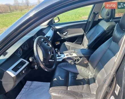 Черный БМВ 5 Серия, объемом двигателя 3 л и пробегом 240 тыс. км за 10500 $, фото 3 на Automoto.ua