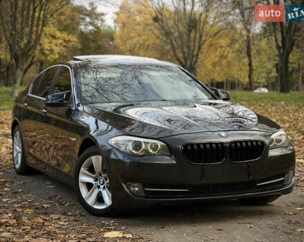 Черный БМВ 5 Серия, объемом двигателя 3 л и пробегом 276 тыс. км за 11000 $, фото 4 на Automoto.ua