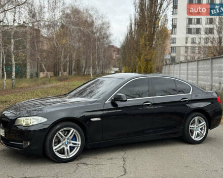 Чорний БМВ 5 Серія, об'ємом двигуна 3 л та пробігом 290 тис. км за 15900 $, фото 2 на Automoto.ua
