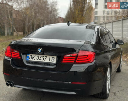 Чорний БМВ 5 Серія, об'ємом двигуна 3 л та пробігом 290 тис. км за 15900 $, фото 4 на Automoto.ua