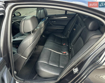 Черный БМВ 5 Серия, объемом двигателя 2.98 л и пробегом 300 тыс. км за 12800 $, фото 7 на Automoto.ua