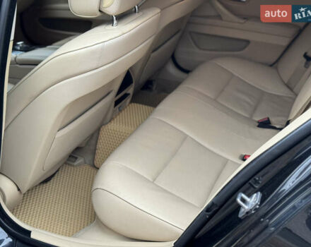 Чорний БМВ 5 Серія, об'ємом двигуна 3 л та пробігом 290 тис. км за 15900 $, фото 14 на Automoto.ua