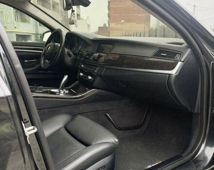 Черный БМВ 5 Серия, объемом двигателя 3 л и пробегом 225 тыс. км за 10500 $, фото 17 на Automoto.ua