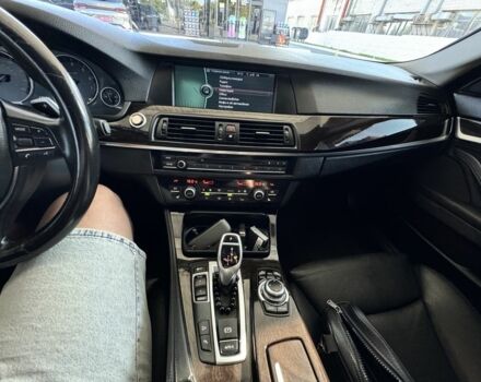 Черный БМВ 5 Серия, объемом двигателя 3 л и пробегом 161 тыс. км за 13000 $, фото 4 на Automoto.ua