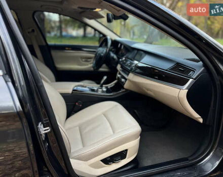 Черный БМВ 5 Серия, объемом двигателя 3 л и пробегом 276 тыс. км за 11000 $, фото 21 на Automoto.ua