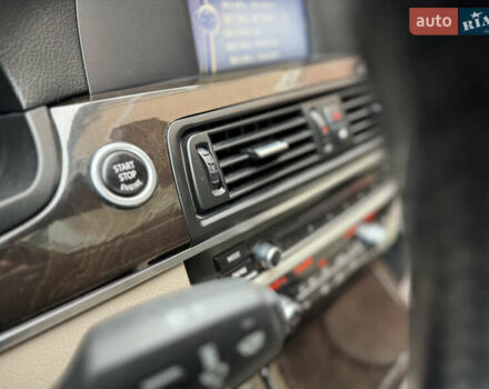 Чорний БМВ 5 Серія, об'ємом двигуна 3 л та пробігом 276 тис. км за 10550 $, фото 17 на Automoto.ua