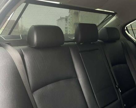 Черный БМВ 5 Серия, объемом двигателя 3 л и пробегом 225 тыс. км за 10500 $, фото 15 на Automoto.ua