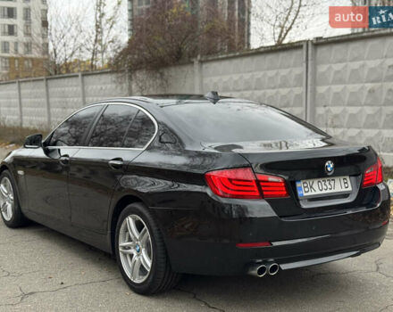 Чорний БМВ 5 Серія, об'ємом двигуна 3 л та пробігом 290 тис. км за 15900 $, фото 6 на Automoto.ua