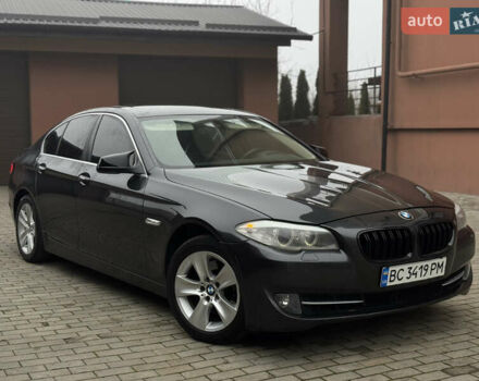 Чорний БМВ 5 Серія, об'ємом двигуна 3 л та пробігом 276 тис. км за 10550 $, фото 67 на Automoto.ua
