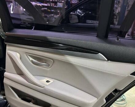 Черный БМВ 5 Серия, объемом двигателя 2.5 л и пробегом 158 тыс. км за 11300 $, фото 11 на Automoto.ua