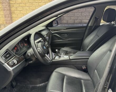 Черный БМВ 5 Серия, объемом двигателя 2 л и пробегом 300 тыс. км за 12999 $, фото 14 на Automoto.ua