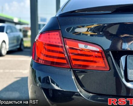 Чорний БМВ 5 Серія, об'ємом двигуна 3 л та пробігом 200 тис. км за 13500 $, фото 7 на Automoto.ua