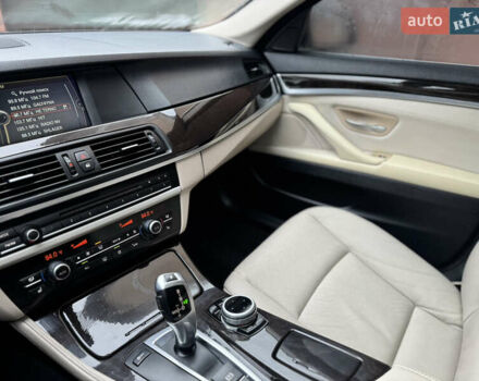 Чорний БМВ 5 Серія, об'ємом двигуна 3 л та пробігом 276 тис. км за 10550 $, фото 19 на Automoto.ua