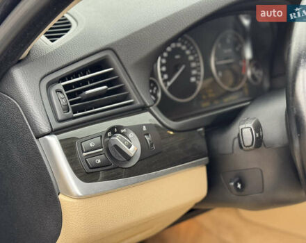 Чорний БМВ 5 Серія, об'ємом двигуна 3 л та пробігом 290 тис. км за 15900 $, фото 13 на Automoto.ua