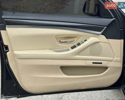 Чорний БМВ 5 Серія, об'ємом двигуна 3 л та пробігом 290 тис. км за 15900 $, фото 11 на Automoto.ua