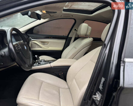 Чорний БМВ 5 Серія, об'ємом двигуна 3 л та пробігом 276 тис. км за 10550 $, фото 33 на Automoto.ua