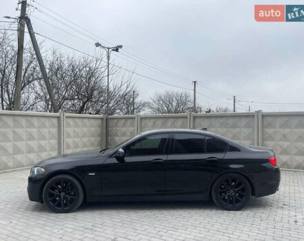 Черный БМВ 5 Серия, объемом двигателя 3 л и пробегом 225 тыс. км за 10500 $, фото 5 на Automoto.ua