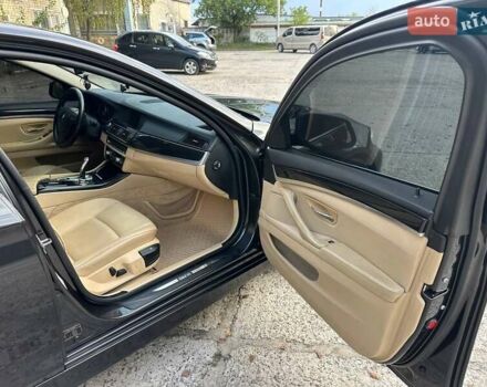 Чорний БМВ 5 Серія, об'ємом двигуна 2 л та пробігом 262 тис. км за 13500 $, фото 13 на Automoto.ua