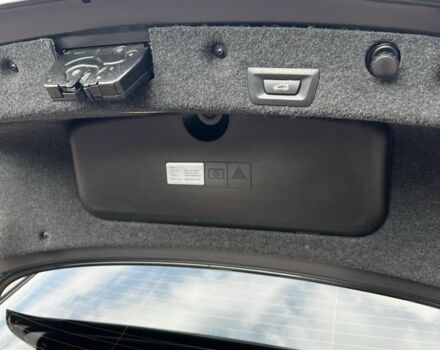 Чорний БМВ 5 Серія, об'ємом двигуна 3 л та пробігом 351 тис. км за 15700 $, фото 7 на Automoto.ua