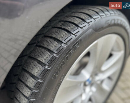 Чорний БМВ 5 Серія, об'ємом двигуна 3 л та пробігом 276 тис. км за 10550 $, фото 65 на Automoto.ua