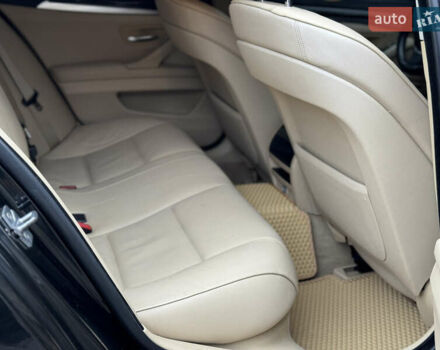 Чорний БМВ 5 Серія, об'ємом двигуна 3 л та пробігом 290 тис. км за 15900 $, фото 20 на Automoto.ua