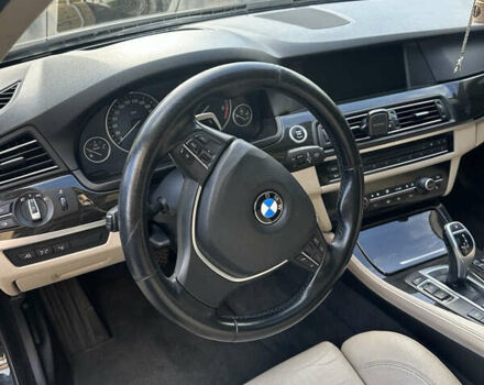 Черный БМВ 5 Серия, объемом двигателя 2.99 л и пробегом 287 тыс. км за 19000 $, фото 5 на Automoto.ua
