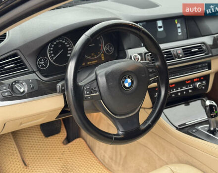 Чорний БМВ 5 Серія, об'ємом двигуна 3 л та пробігом 290 тис. км за 15900 $, фото 10 на Automoto.ua