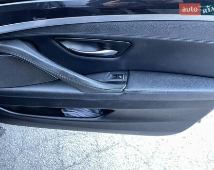 Черный БМВ 5 Серия, объемом двигателя 2 л и пробегом 313 тыс. км за 13499 $, фото 15 на Automoto.ua