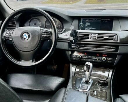 Чорний БМВ 5 Серія, об'ємом двигуна 3 л та пробігом 351 тис. км за 15700 $, фото 4 на Automoto.ua