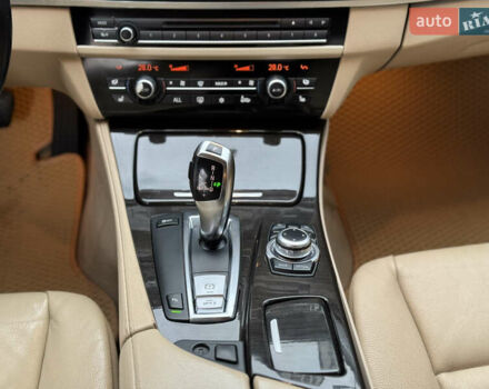 Чорний БМВ 5 Серія, об'ємом двигуна 3 л та пробігом 290 тис. км за 15900 $, фото 17 на Automoto.ua