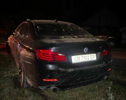 Чорний БМВ 5 Серія, об'ємом двигуна 3 л та пробігом 250 тис. км за 6500 $, фото 7 на Automoto.ua