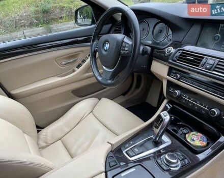 Чорний БМВ 5 Серія, об'ємом двигуна 3 л та пробігом 205 тис. км за 20300 $, фото 27 на Automoto.ua
