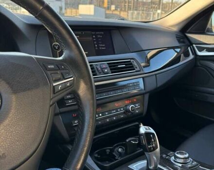 Черный БМВ 5 Серия, объемом двигателя 2.99 л и пробегом 201 тыс. км за 23000 $, фото 5 на Automoto.ua