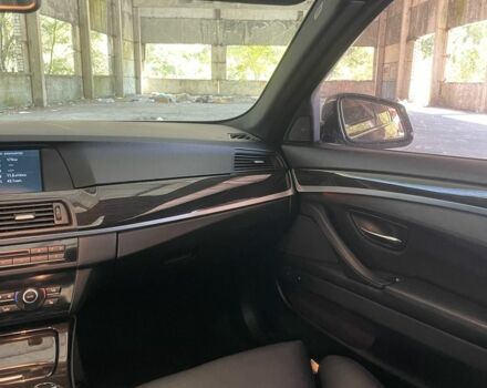 Чорний БМВ 5 Серія, об'ємом двигуна 3 л та пробігом 260 тис. км за 13500 $, фото 15 на Automoto.ua