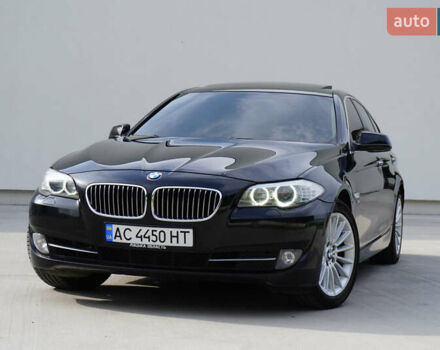 Черный БМВ 5 Серия, объемом двигателя 3 л и пробегом 215 тыс. км за 15850 $, фото 4 на Automoto.ua