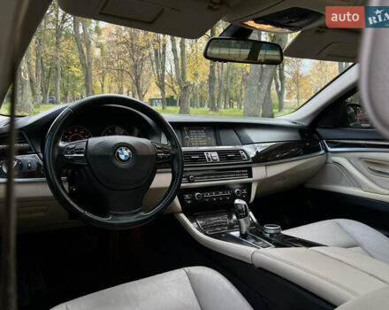 Чорний БМВ 5 Серія, об'ємом двигуна 3 л та пробігом 276 тис. км за 10999 $, фото 37 на Automoto.ua