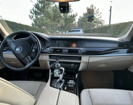 Черный БМВ 5 Серия, объемом двигателя 3 л и пробегом 162 тыс. км за 13500 $, фото 5 на Automoto.ua
