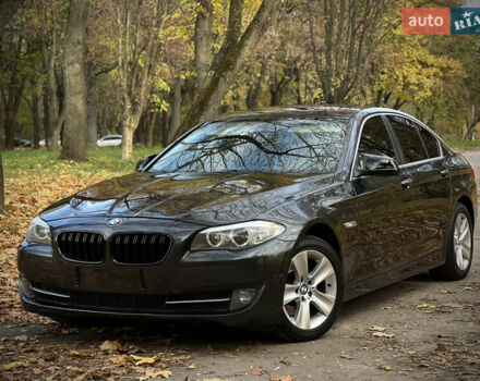 Чорний БМВ 5 Серія, об'ємом двигуна 3 л та пробігом 276 тис. км за 10999 $, фото 58 на Automoto.ua
