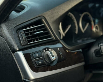 Черный БМВ 5 Серия, объемом двигателя 2.99 л и пробегом 340 тыс. км за 20500 $, фото 33 на Automoto.ua