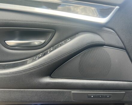 Чорний БМВ 5 Серія, об'ємом двигуна 2 л та пробігом 223 тис. км за 12700 $, фото 13 на Automoto.ua