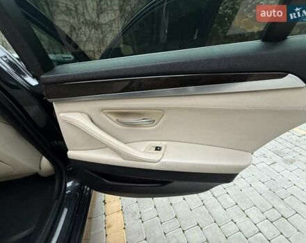 Чорний БМВ 5 Серія, об'ємом двигуна 2 л та пробігом 298 тис. км за 11800 $, фото 44 на Automoto.ua