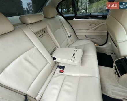 Чорний БМВ 5 Серія, об'ємом двигуна 3 л та пробігом 205 тис. км за 20300 $, фото 46 на Automoto.ua