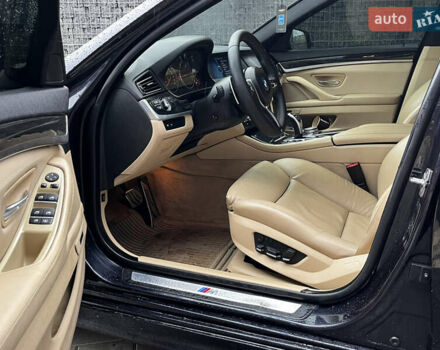 Черный БМВ 5 Серия, объемом двигателя 2.99 л и пробегом 295 тыс. км за 14000 $, фото 30 на Automoto.ua