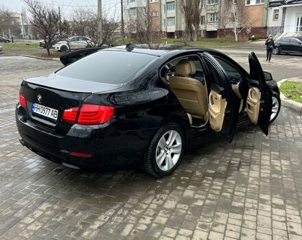 Черный БМВ 5 Серия, объемом двигателя 3 л и пробегом 300 тыс. км за 14000 $, фото 6 на Automoto.ua