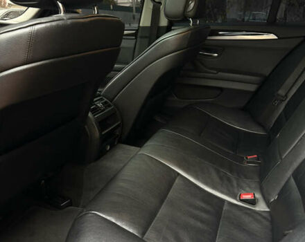 Черный БМВ 5 Серия, объемом двигателя 3 л и пробегом 217 тыс. км за 12300 $, фото 8 на Automoto.ua