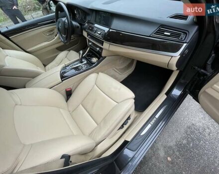 Чорний БМВ 5 Серія, об'ємом двигуна 3 л та пробігом 205 тис. км за 20300 $, фото 37 на Automoto.ua