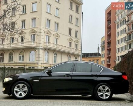 Чорний БМВ 5 Серія, об'ємом двигуна 2 л та пробігом 298 тис. км за 11800 $, фото 3 на Automoto.ua