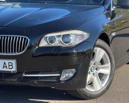 Черный БМВ 5 Серия, объемом двигателя 3 л и пробегом 271 тыс. км за 12500 $, фото 4 на Automoto.ua