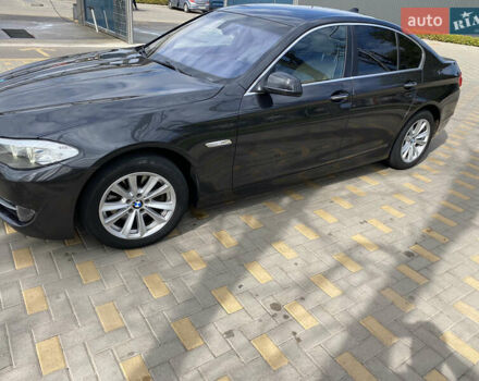 Черный БМВ 5 Серия, объемом двигателя 3 л и пробегом 178 тыс. км за 13800 $, фото 6 на Automoto.ua