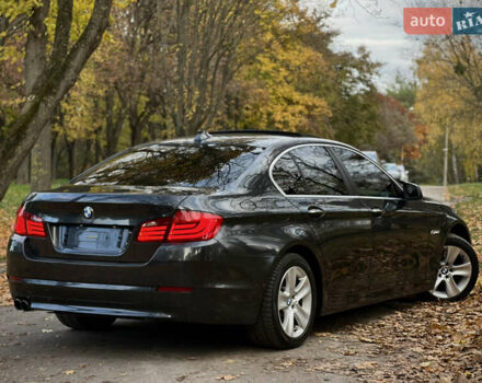 Чорний БМВ 5 Серія, об'ємом двигуна 3 л та пробігом 276 тис. км за 10999 $, фото 6 на Automoto.ua
